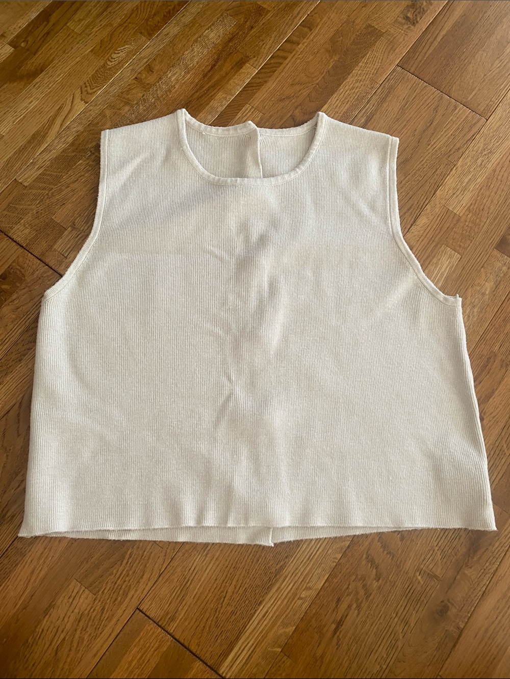 Sleeveless Knit Top in Cream Sz S